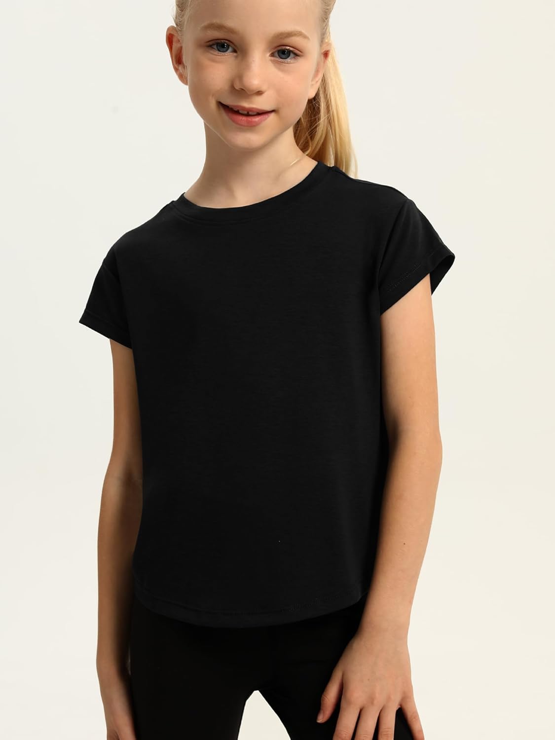 MCEDAR Girls Lightweight Modal T-SHIRT Perfect for a Perfect Workout