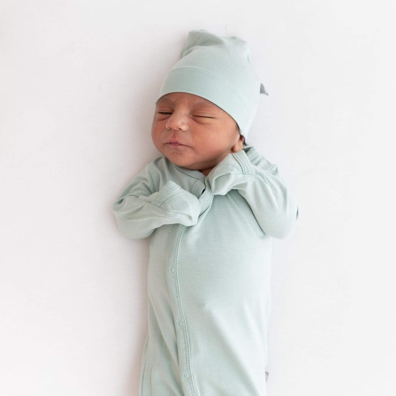 KYTE BABY Bundlers - Soft Bamboo Rayon Nightgown for Unisex Baby