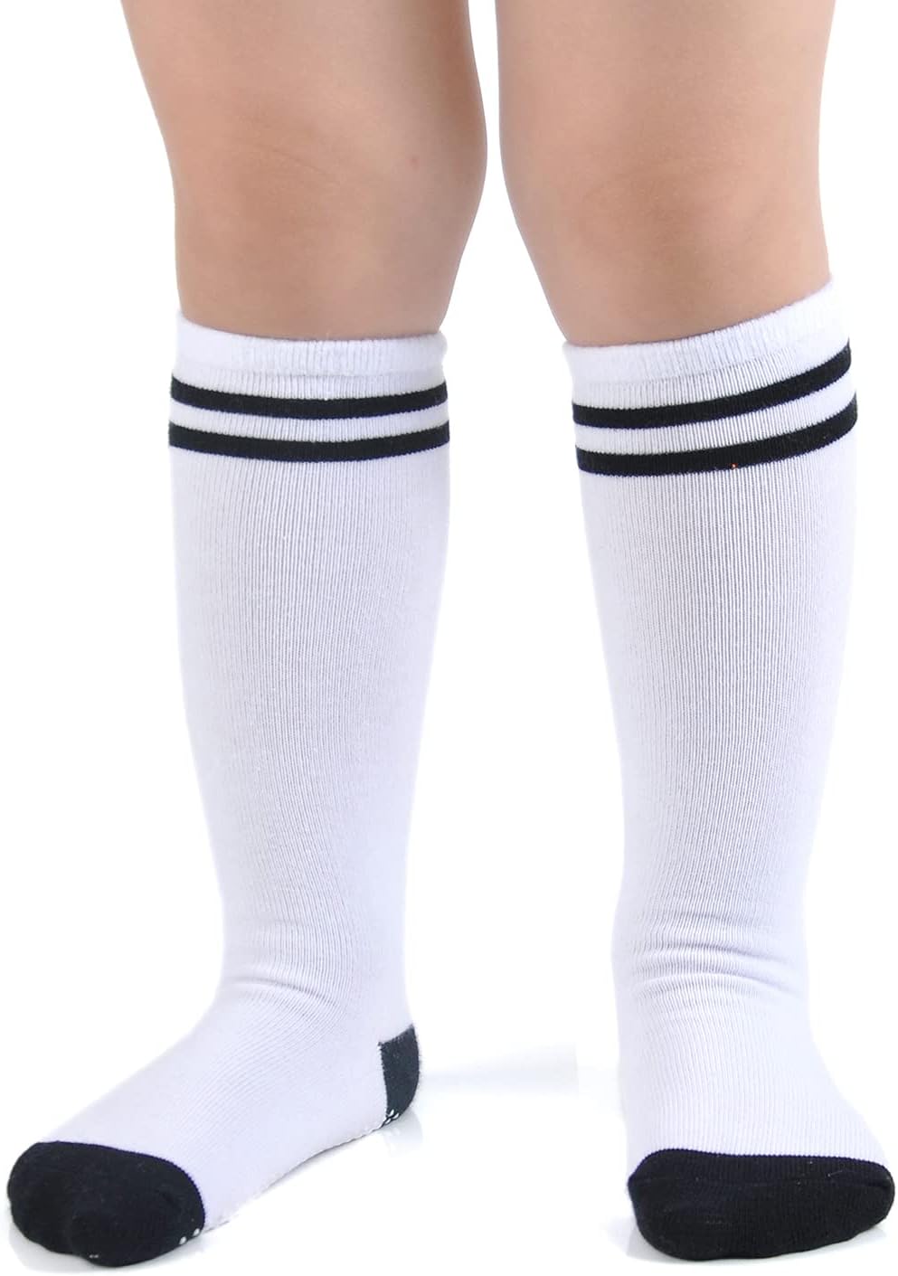 Tackles the day with style and confidence
